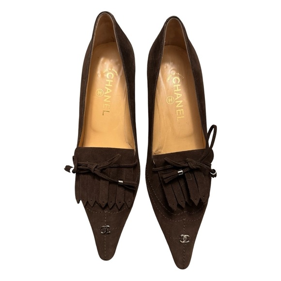 Chanel CC Fringed Suede Pumps EU 38 US 7.5 Brown Mocha Chocolate Kitten Heel - Picture 3 of 16